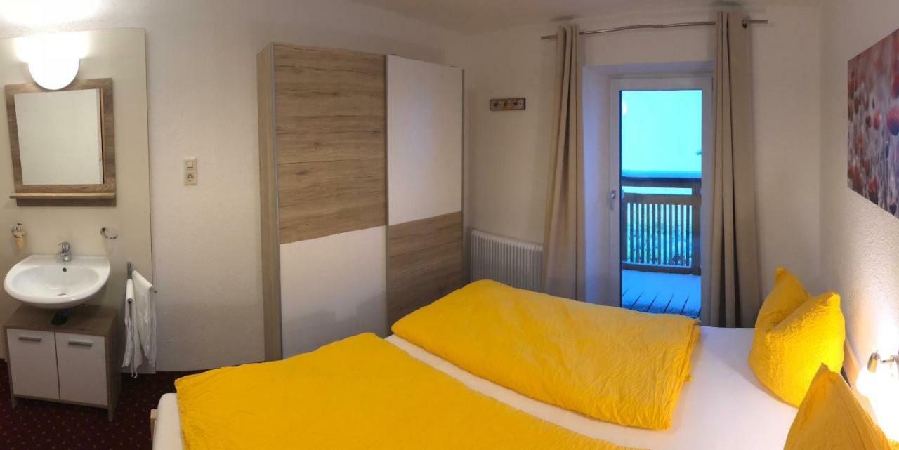 Appartements Dobler - S'Darhuam Sankt Leonhard im Pitztal Exterior photo